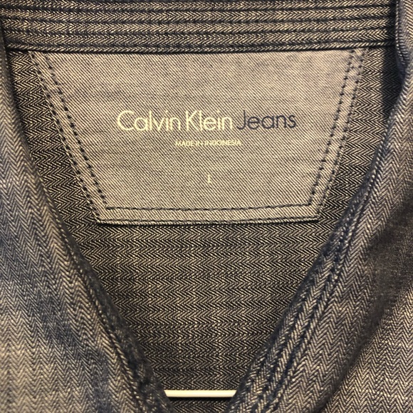 Calvin jeans button down (large) - Picture 2 of 4
